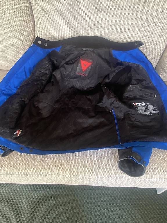Giacche: Giacca Dainese vintage  – Usato da Vezia venduto da mar_l28j 4