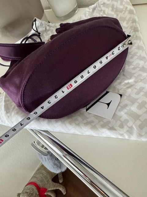 Diane von Furstenberg Taschen: DIANE VON FURSTENBERG Love Power Mini Satin Drawstring Bag – Neu und originalverpackt aus Zuerich von Moochie 9