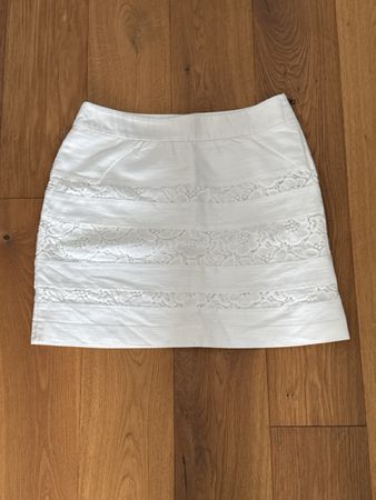 Damen Rock weiss Grösse 38 Spitze mit Reissverschluss guter 
