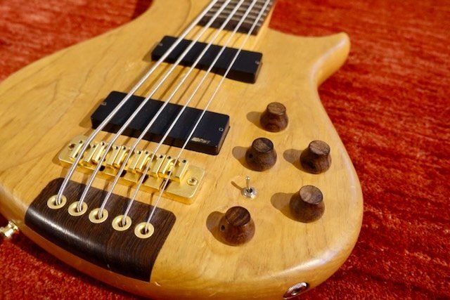 Cort Strumenti musicali: 5-Saiter E-Bass Cort – Usato da Bern venduto da simi3000 1