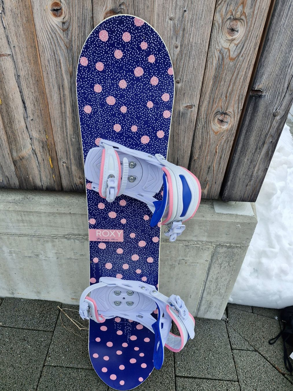 Roxy Board: Roxy Snowboard inkl Bindung 118 cm – Usato da Gümmenen venduto da 392