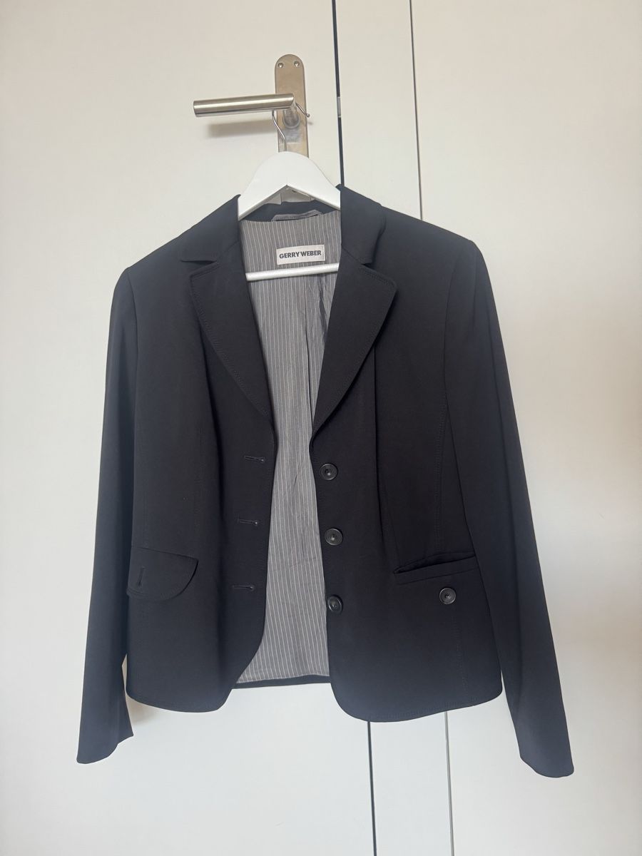 Gerry Weber Giacche: Gerry Weber schwarzer Blazer Damen , Gr. 38, Schwarz – Usato da Zug venduto da zla_t2vr 1