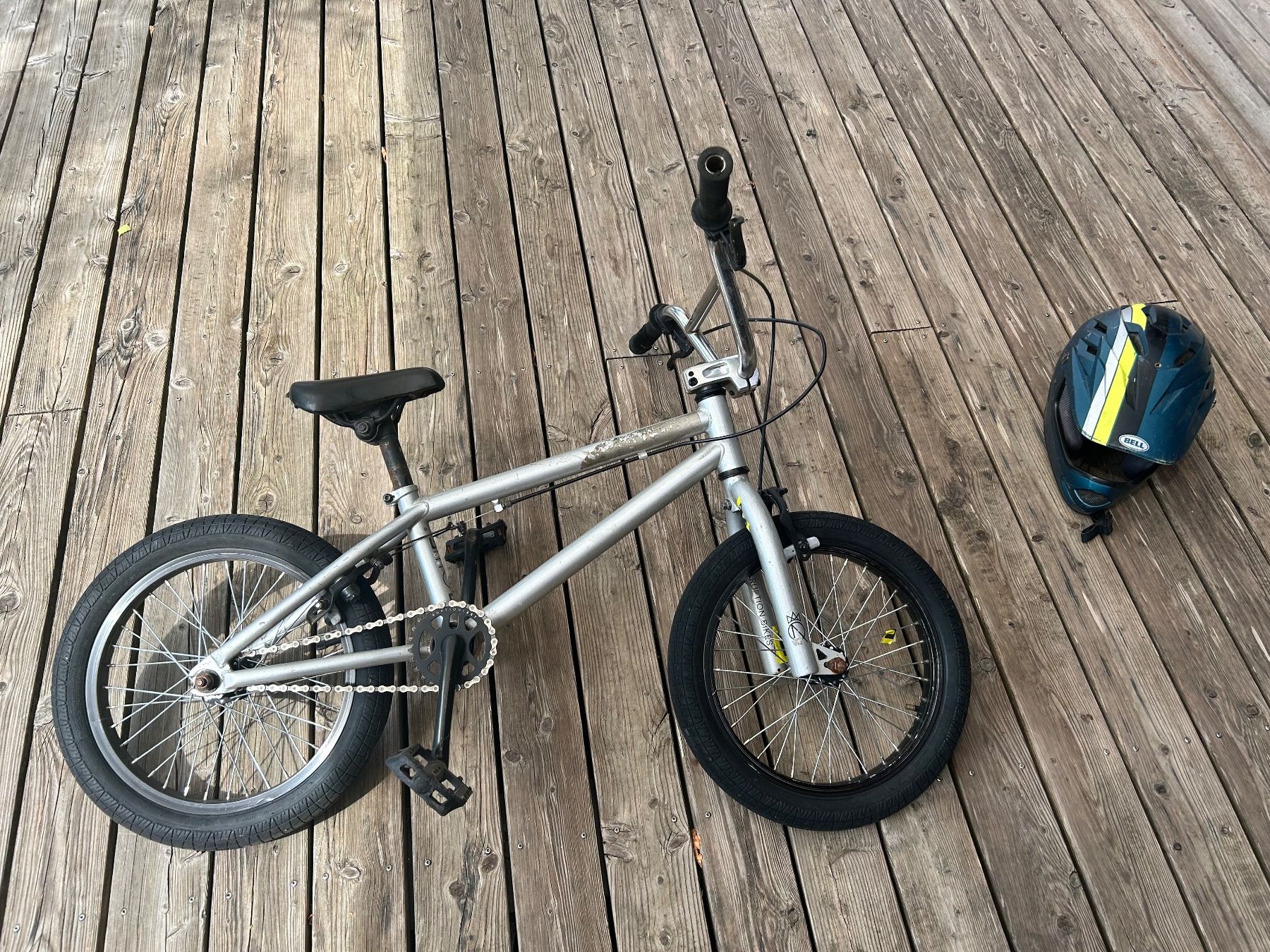 Velos: Vélo BMX 16' + casque intégral – Gebraucht aus Arconciel von jmb_8sxm 1