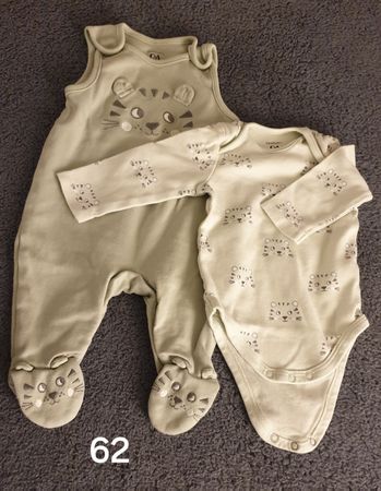Set Strampler/Body Gr. 62