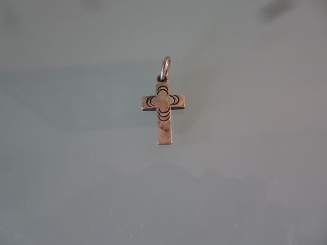 Ciondoli: Anhänger KREUZ mit Öse, 2x1,5cm – Usato da Berikon venduto da Kolophonium43 1