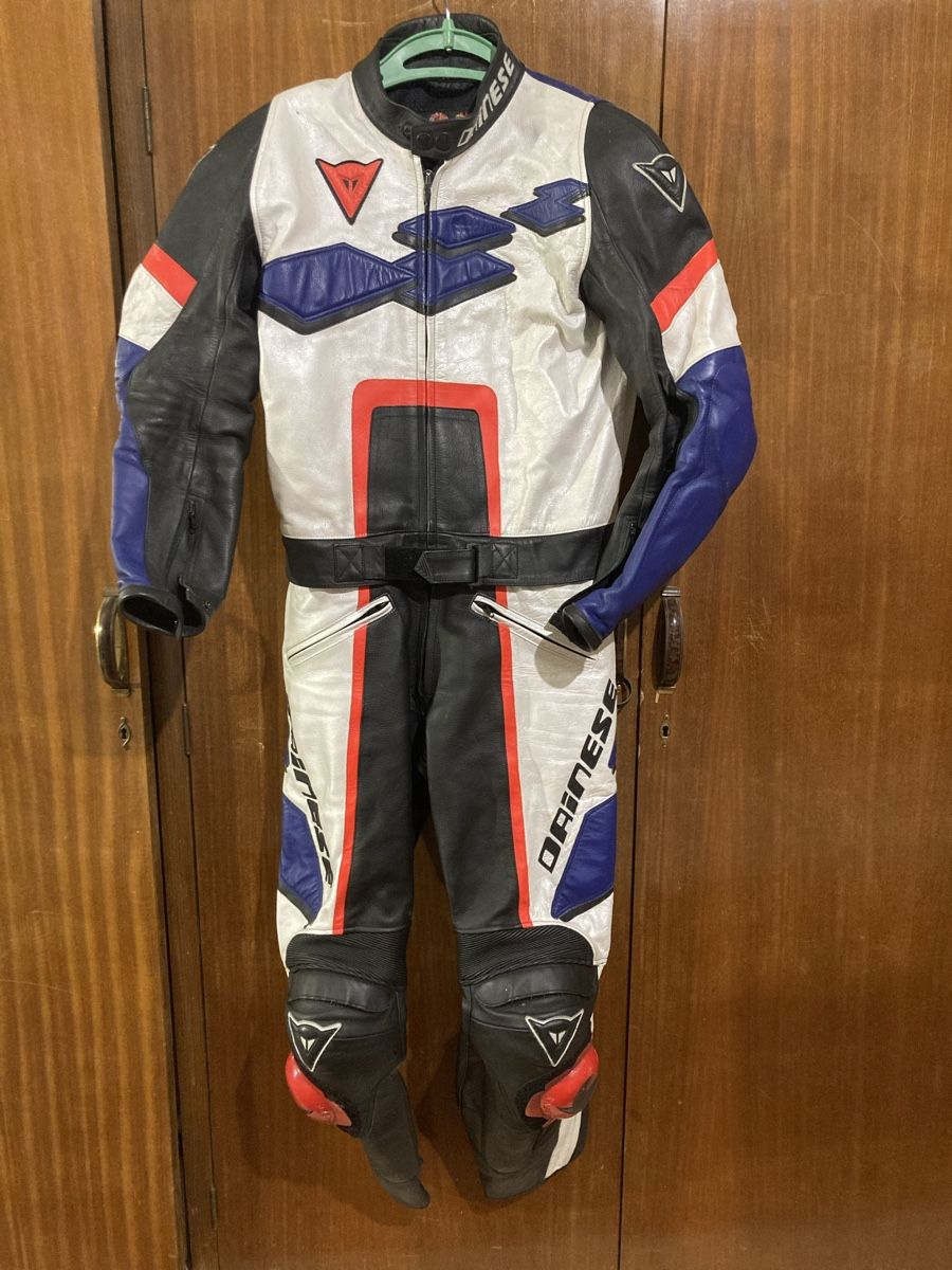 Dainese Anzüge: Tuta moto dainese – Gebraucht aus Arbedo von luc_2vml
