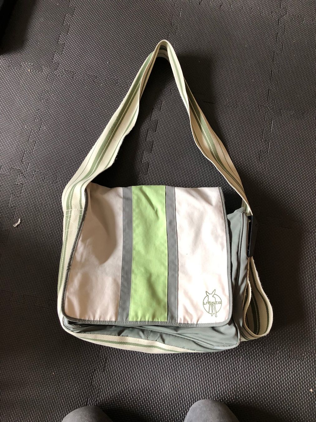 Lässig Taschen: grüne Wickeltasche von Lässig – Gebraucht aus Sirnach von Lenes