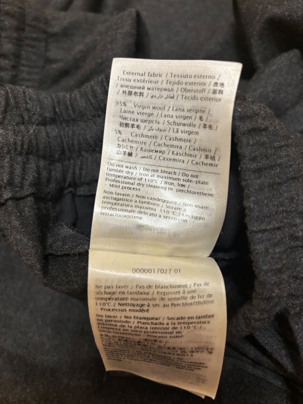 Valentino Pantaloni: Hosen Valentino Gr. S – Usato da Zürich venduto da MSA1980 3