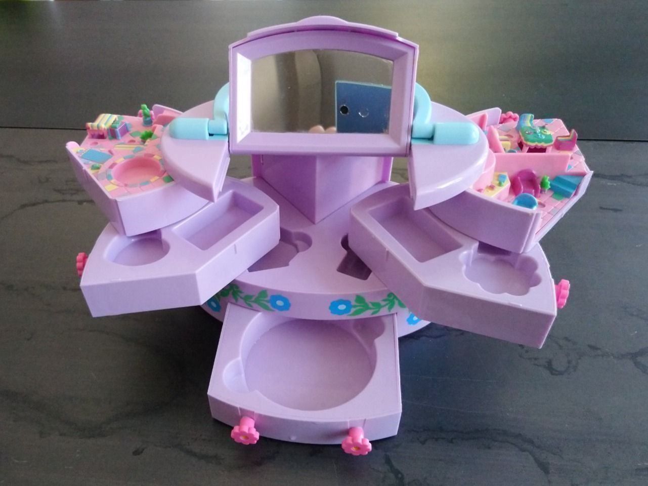 Polly Pocket Spielzeuge: Original Polly Pocket "Beauty Case" – Gebraucht aus Jonen von h-blxgirl79 1