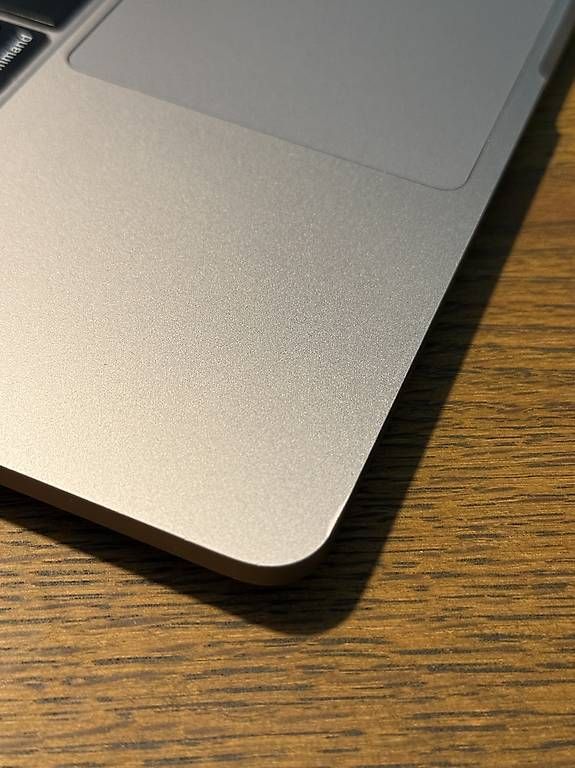 Apple Portables: MacBook Pro M1 13inch 2020 – D'occasion à Sorengo par ashkaptsov 4
