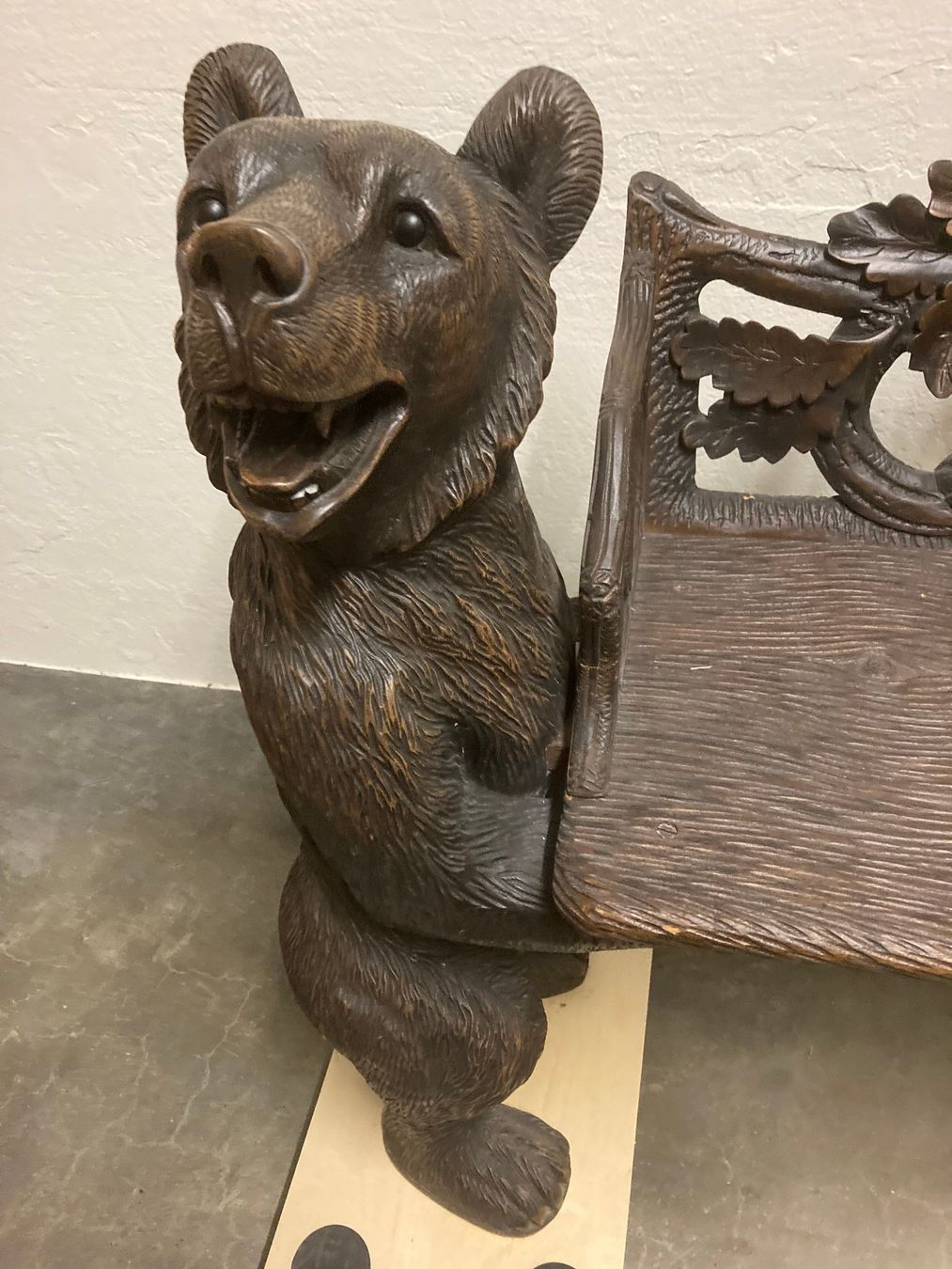 Sculture & Statue: Sitzbank wohl Brienzer Bären – Usato da Schönenwerd venduto da Comtoise 2