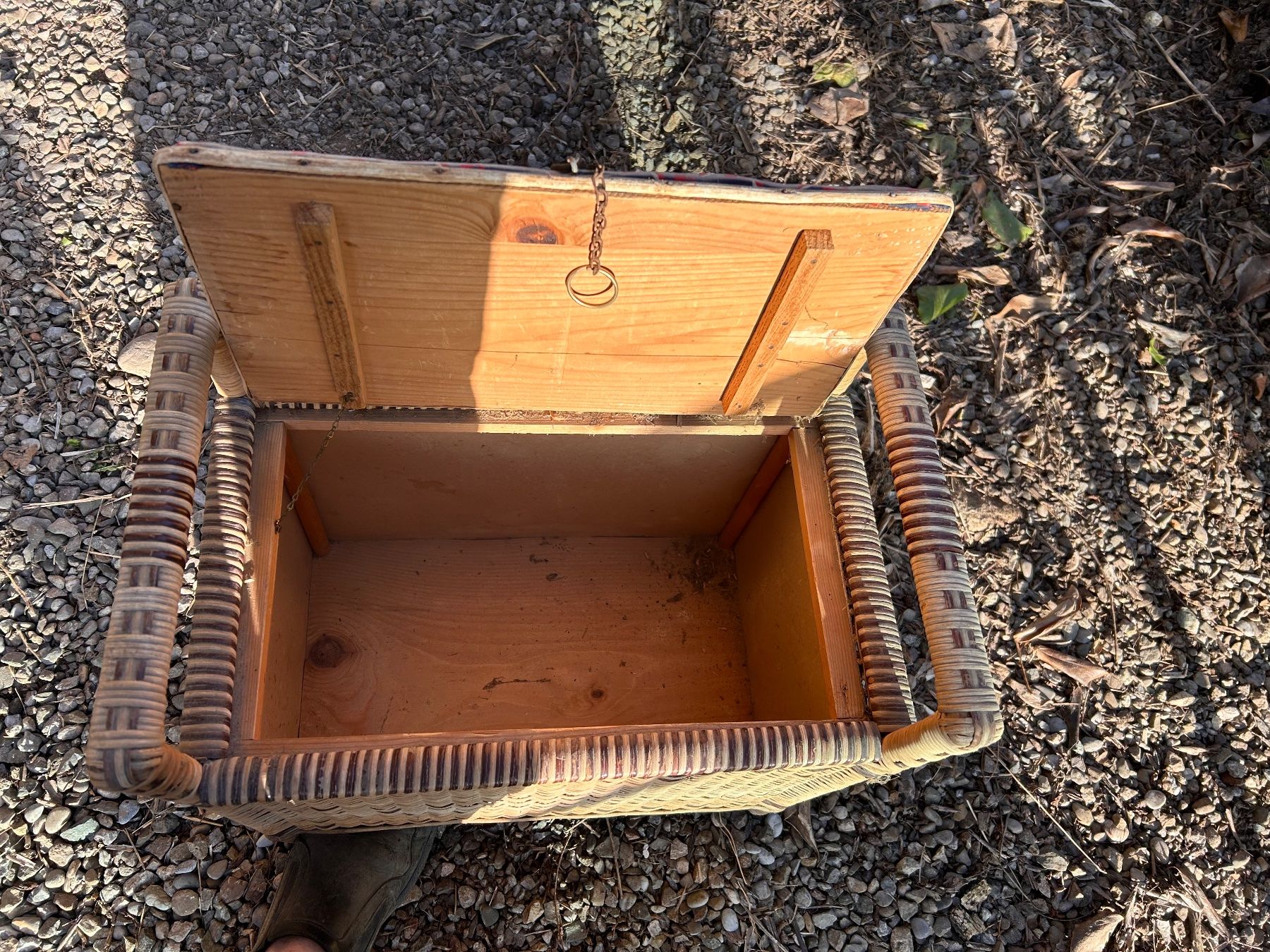 Panchine: Sitzbank geflochten – Usato da Aristau venduto da WalterM06 3