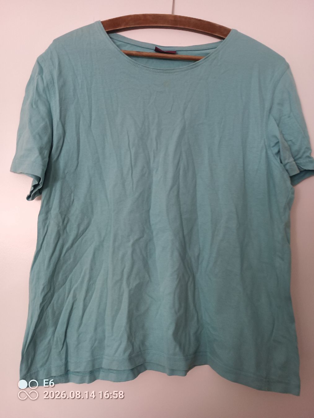 T-shirt: Petrolfarbenes Shirt – Usato da Zürich venduto da Mitzi6