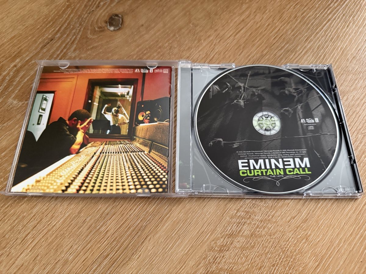 CD: Eminem - The Curtain Call CD – Nuovo (secondo la descrizione) da Ettingen venduto da robbenlos 2