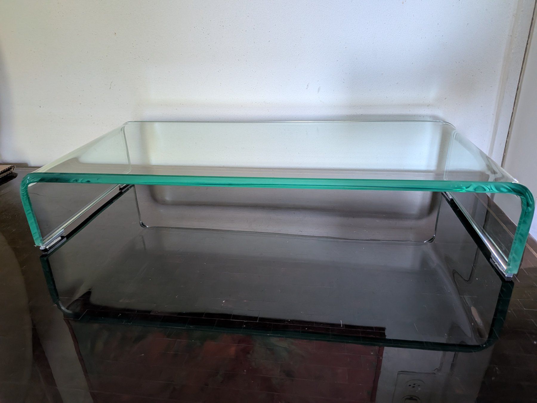 Sonstige Dekorationen & Accessoires: Glaspodest – Gebraucht aus Emmen von magelan