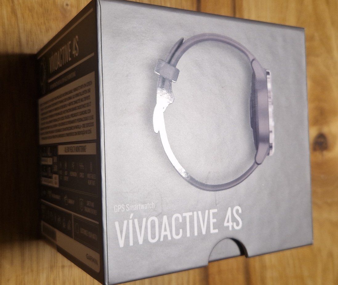 Garmin Smartwatch: Garmin Vivoactive 4S – Usato da Stans venduto da Stockema 1