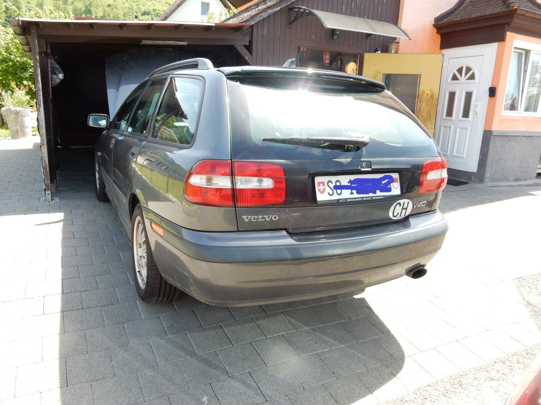 Volvo Automobili: Volvo v40T – Difettoso da Balsthal venduto da Subaru11 2