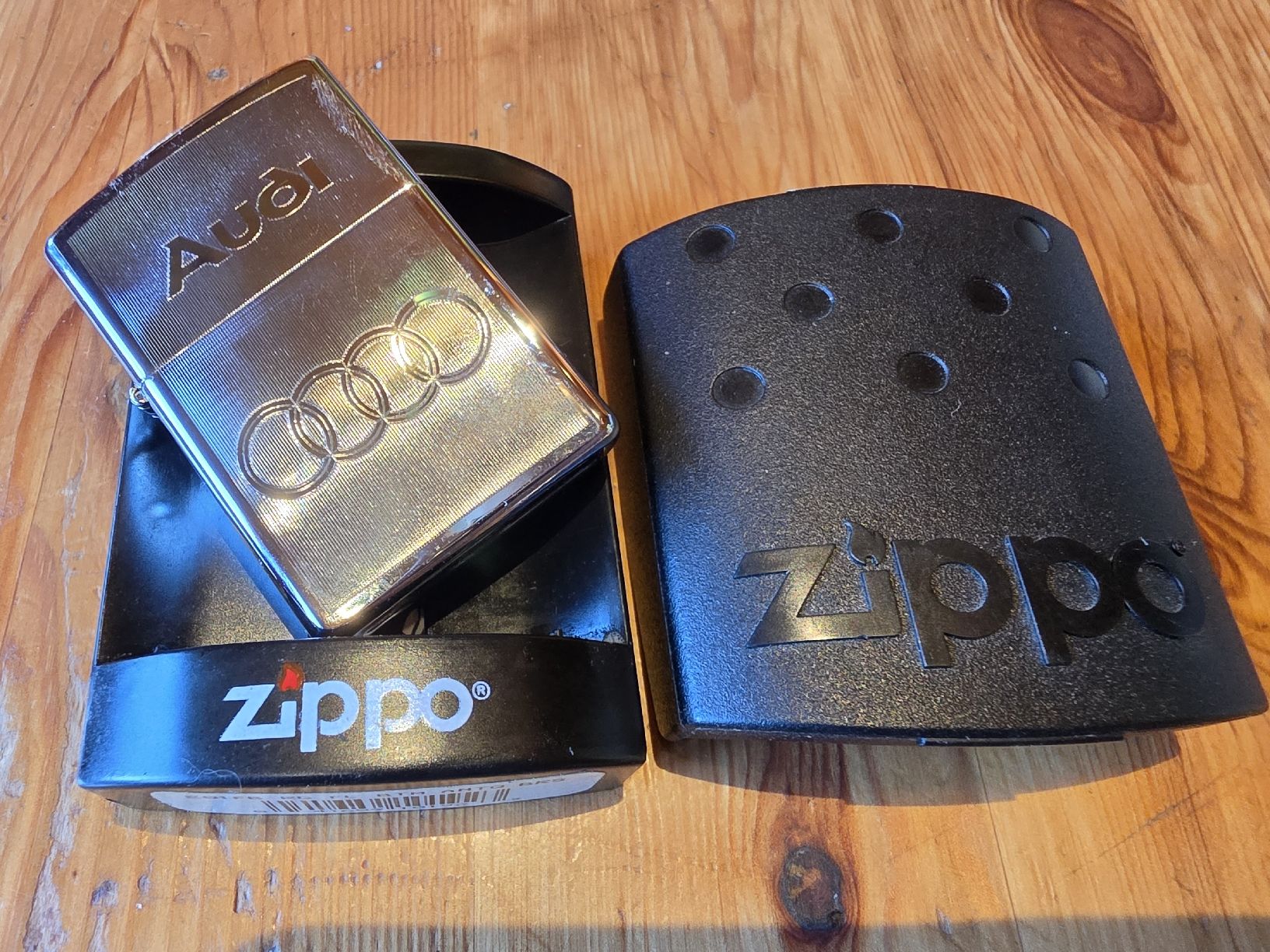 Zippo Briquets: Audi Zippo – Neuf avec emballage d'origine à Schönried par Gti89