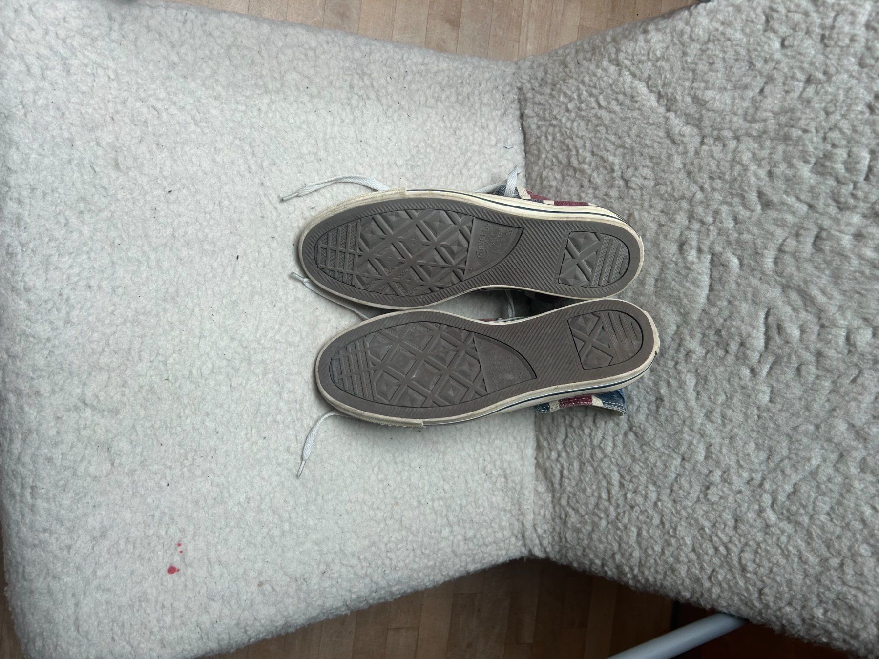 Scarpe da uomo: Converse Turnschuhe, Great Britain Design, Grösse 43 – Usato da engelburg venduto da Artcase 1