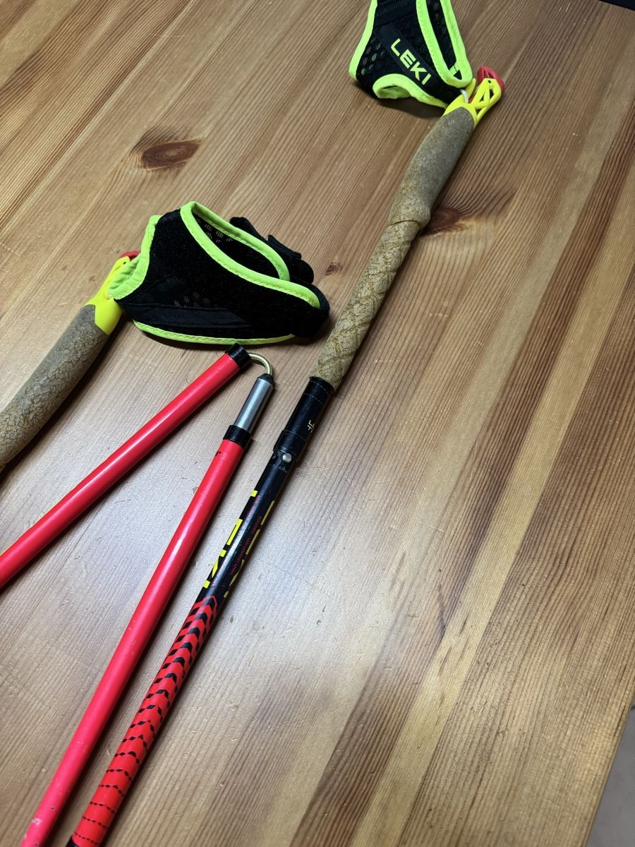 Leki Autres accessoires: Bâton trail Leki 120cm – D'occasion à bonfol par rossi4699 2