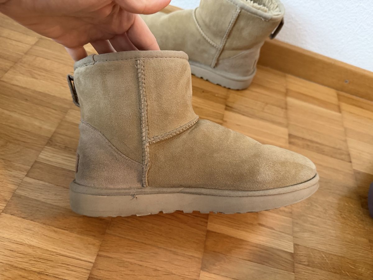 Ugg Scarpe da donna: Winter UGG Boots Braun Gr. 39 - Warm & Gemütlich! – Usato da Jona venduto da Good_luck_ 3