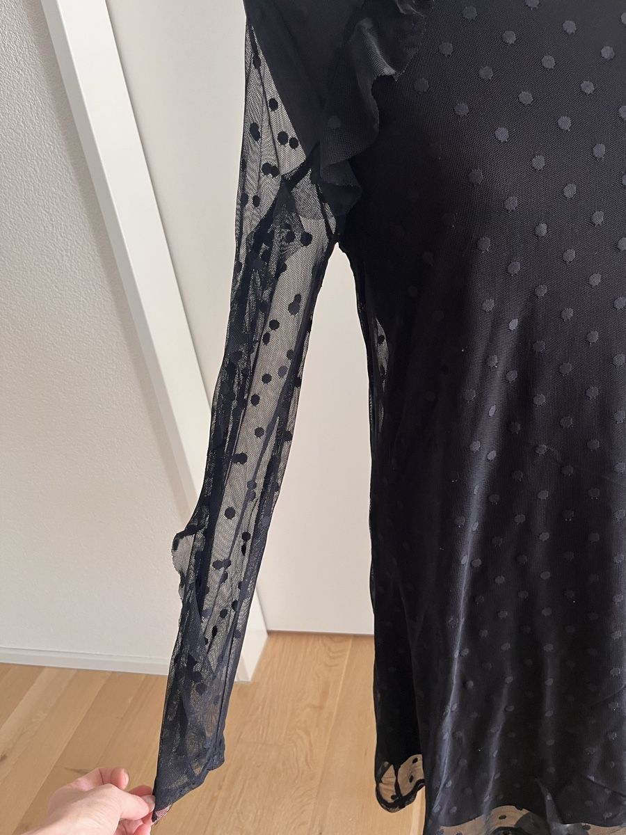 Robes: Kleid. mit Spitze Gr. S – D'occasion à Rüthi (Rheintal) par Yulia_T 1