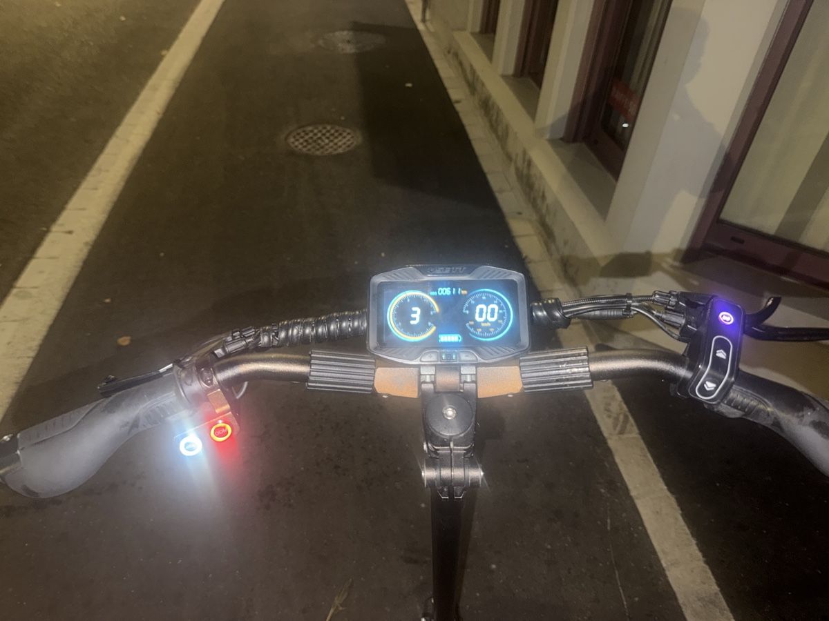 Scooters: Vset 9+ – D'occasion à Wattwil par gli_5wqf 2
