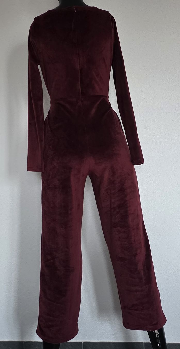 Tute: Wunderschöne Samtiger Jumpsuit in Weinrot, Grösse S – Usato da Rheinsulz venduto da Gilea 5