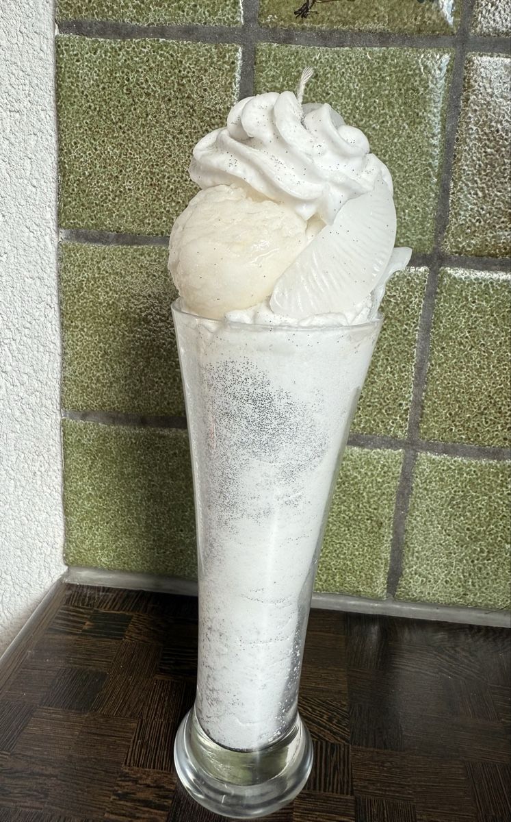 Kerzen: Kerzen-Eisbecher, Geschenkidee Glace Deko weiss Wachs – Gebraucht aus Volketswil von cinicini