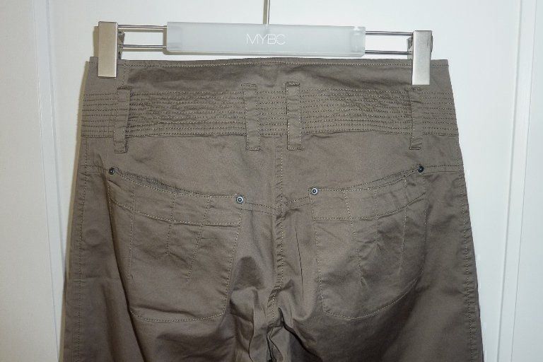Pantaloni: Lässige Hose von Nile S+ – Nuovo e nell'imballaggio originale da Melchnau venduto da BarbaraD01 2
