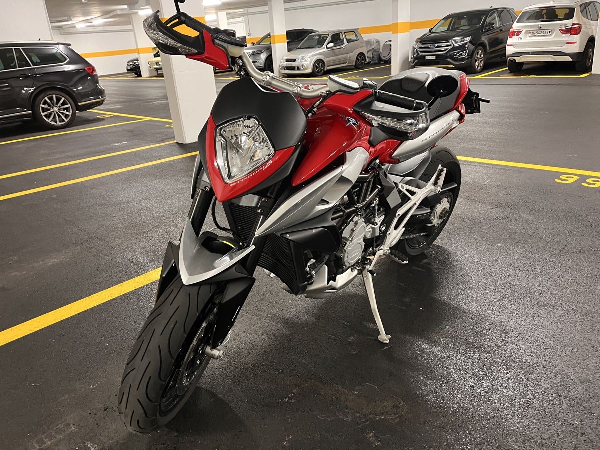 MV Agusta Strada: MV Agusta - Stradale/Rivale – Usato da Remetschwil venduto da simen01 2