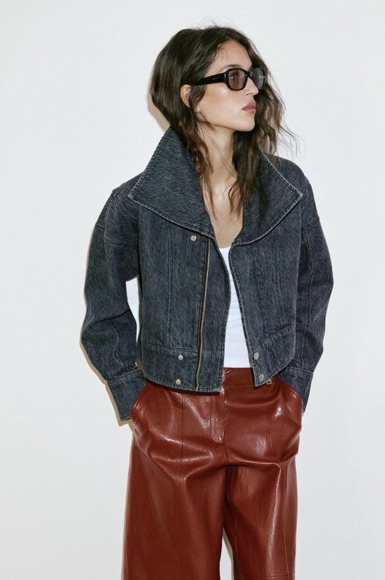 Zara Giacche: ZARA  CROPPED DENIM JACKET – Usato da Gossau SG venduto da Koumichel16 1