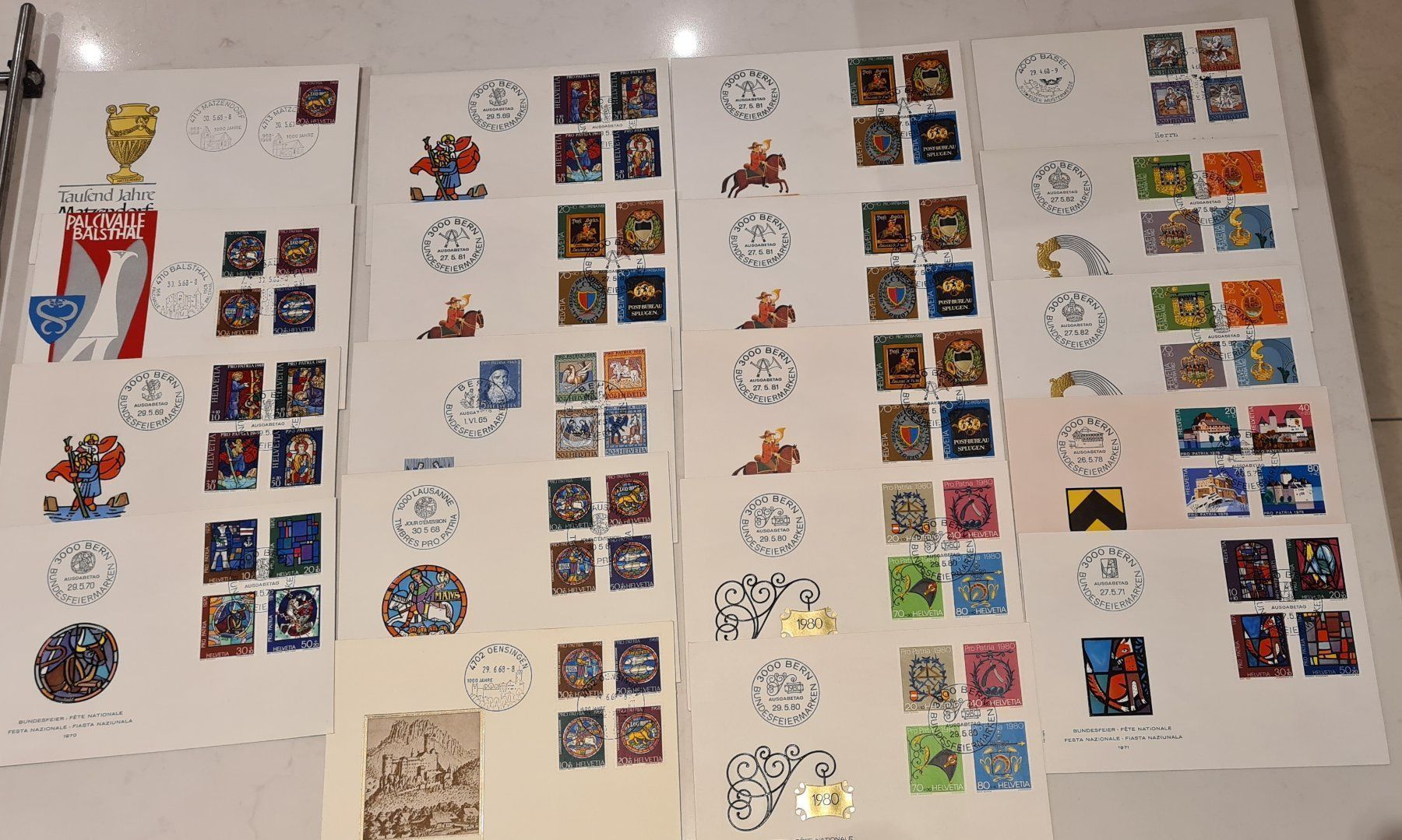 Tutti i francobolli: Spezielles & über 140 FDC's – Nuovo (secondo la descrizione) da Oberglatt ZH venduto da Pacos2000 6