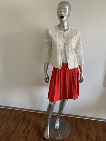 AKRIS: Weisser Blazer mit exklusiver Stickerei, 36