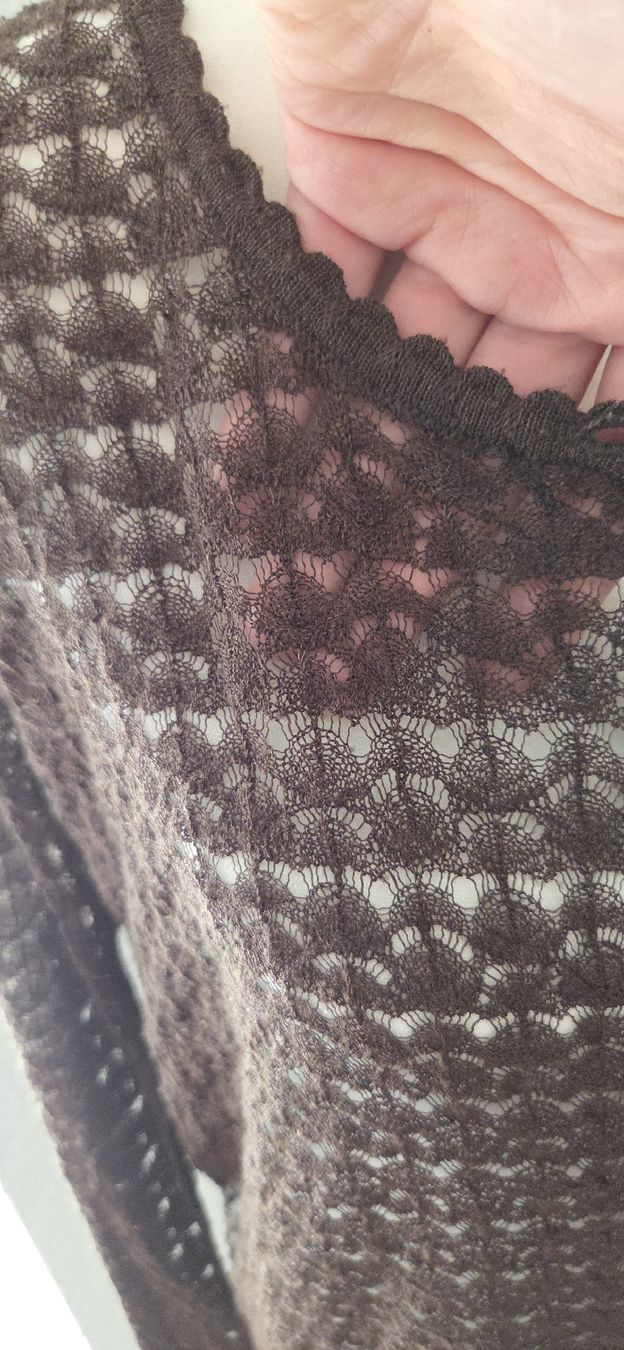 Mango Giacche: Mango Strickjacke, braun, spitzen optik, neuwertig – Usato da Näfels venduto da CH.Kchlineknopf 1