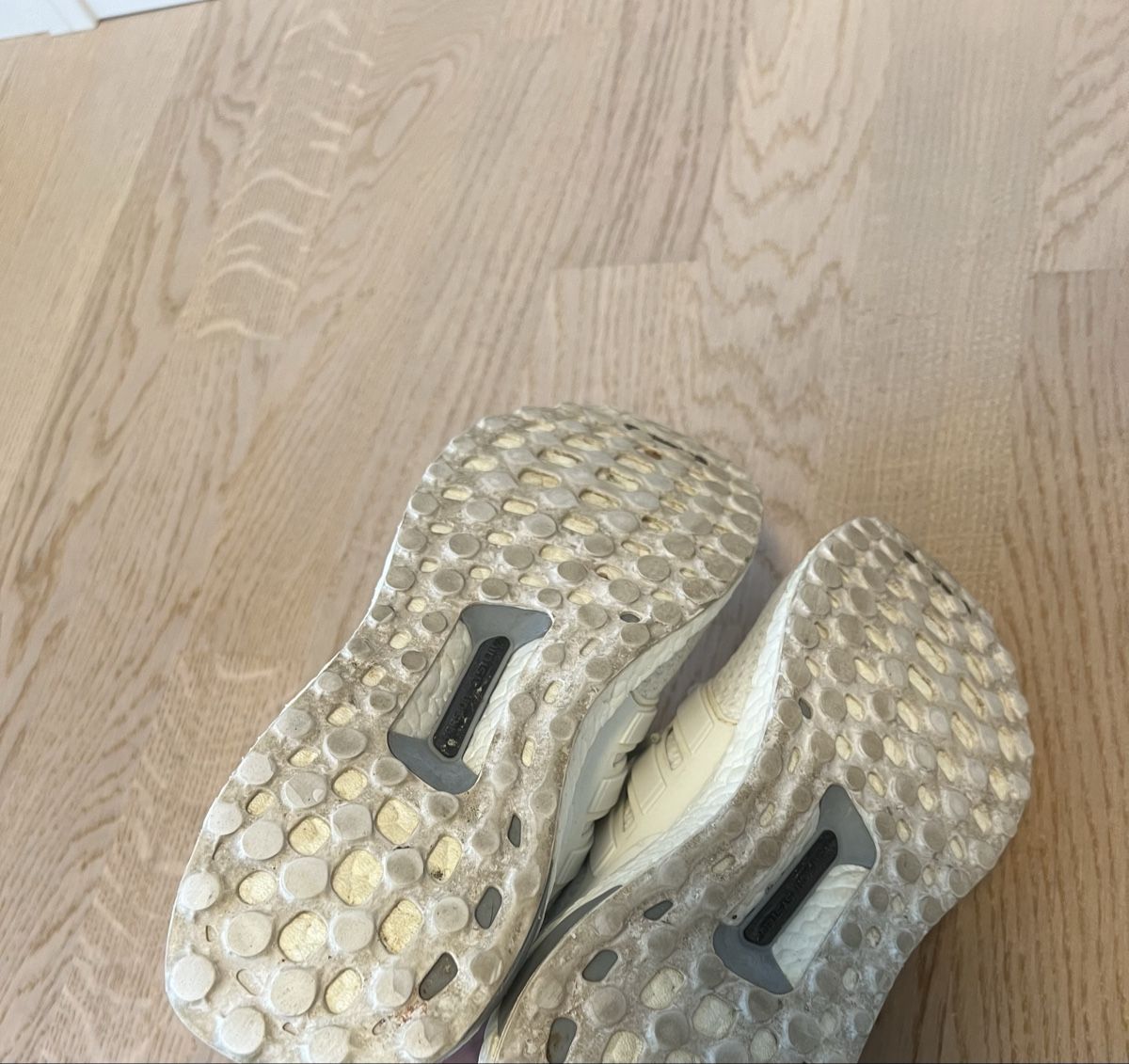 Adidas Scarpe da uomo: Adidas Ultraboost tripple white – Usato da Bülach venduto da deinmica 5