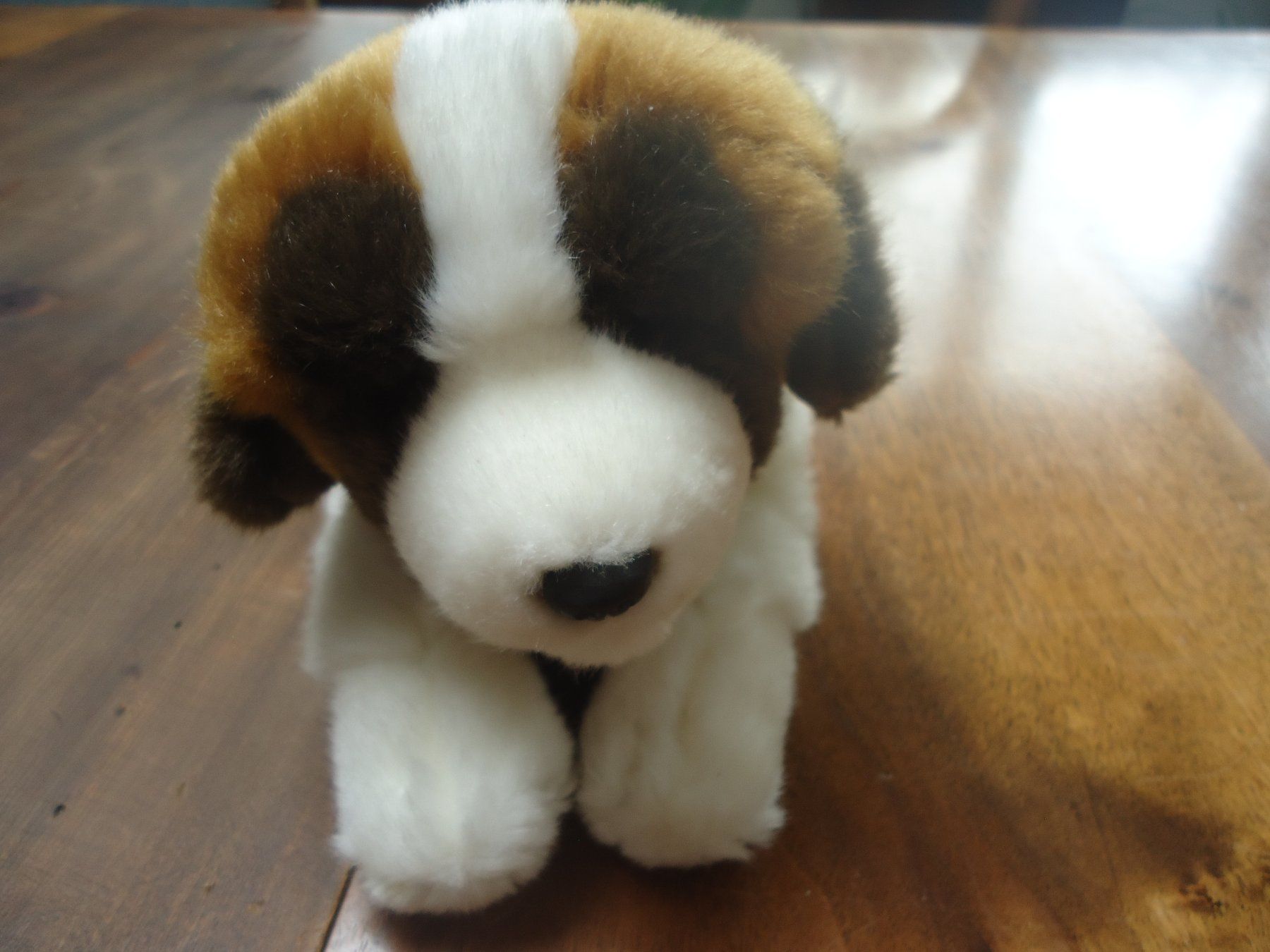 Giocattoli: Peluche de chiot Saint-Bernard couché endormi - Neuve – Nuovo (secondo la descrizione) da Vessy venduto da mafabe 4