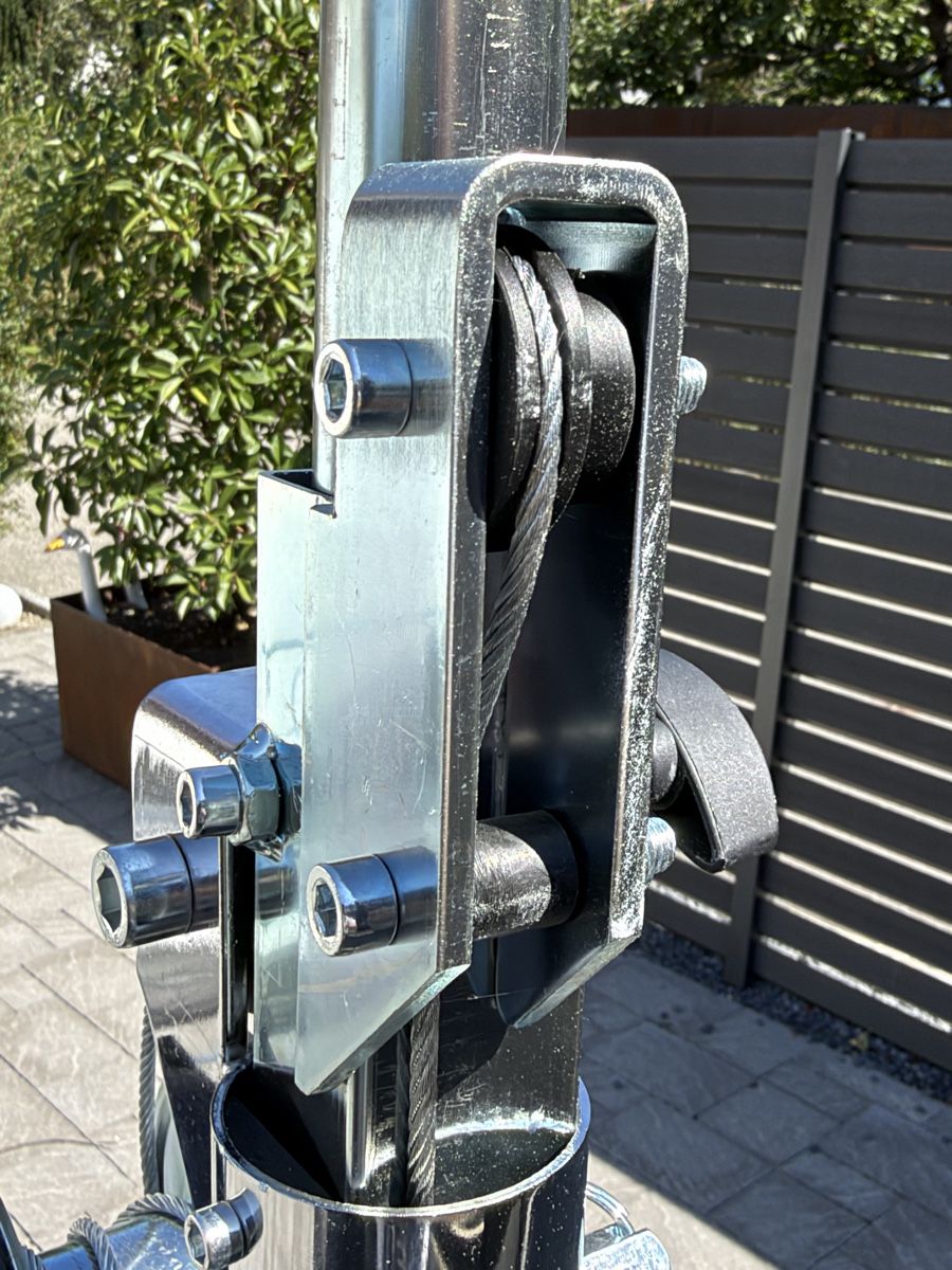 Treppiedi & Teste: Lightmaxx LS-4000 Pro, 2x Wind-Up Stativ, wie neu – Nuovo (secondo la descrizione) da Chur venduto da den_ml2z 4
