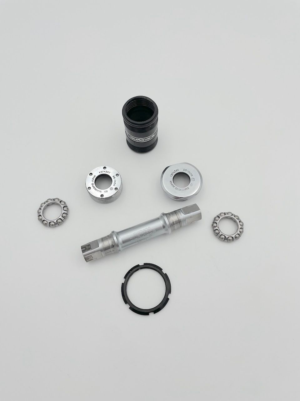 Pezzi di ricambio: Dura Ace Innenlager BB-7400 BSA – Usato da Solothurn venduto da VintageVelo81 1