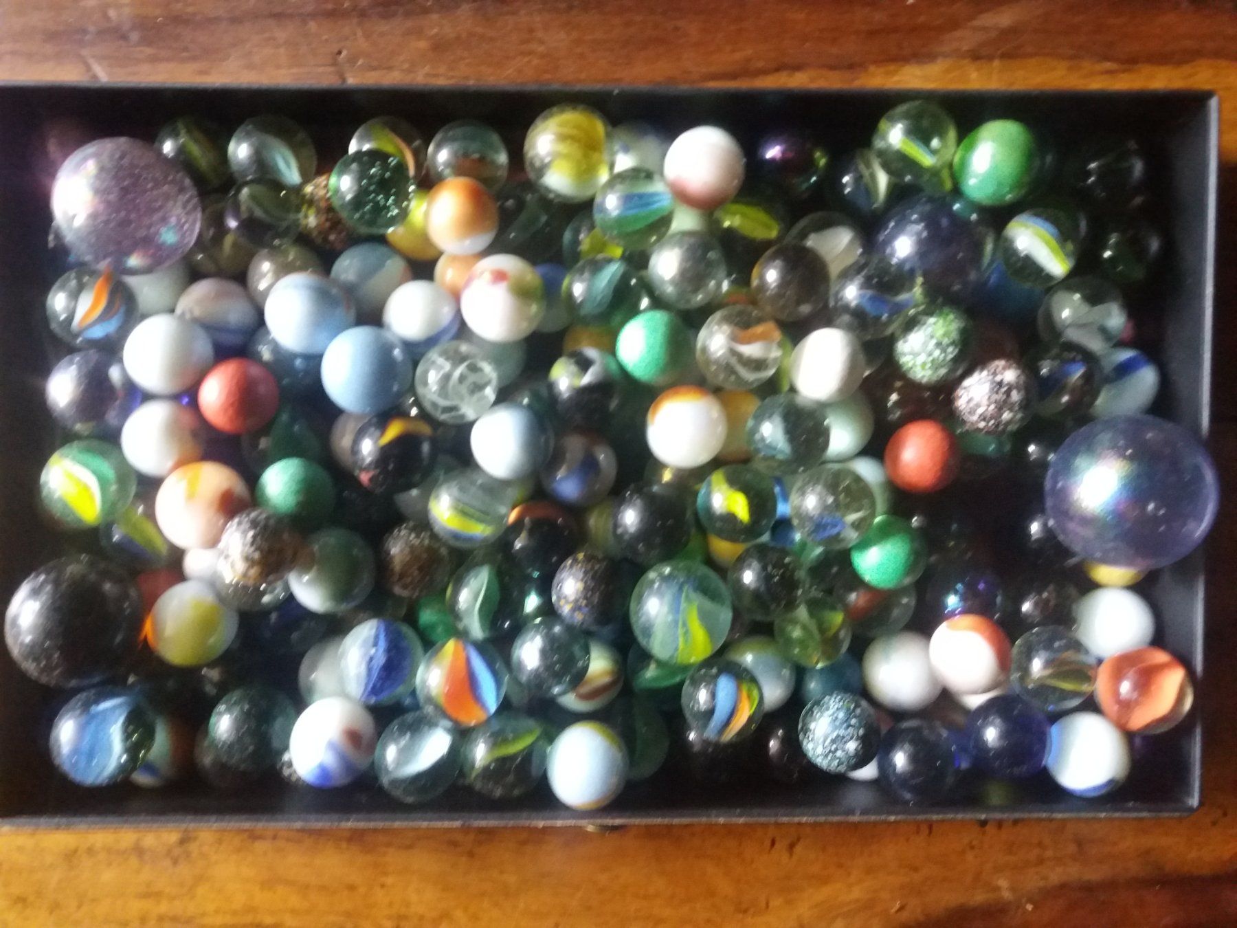 Biglie: Lot de 1 kg de billes de collection – Usato da Meyrin venduto da toutatis 2