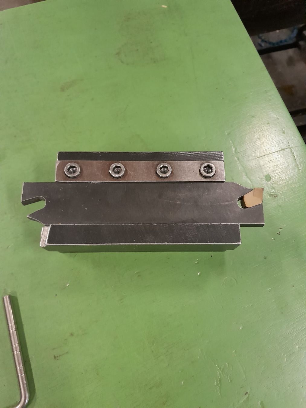 Tous les outils: Abstechstahl Iscar – D'occasion à Stadel par Nwt