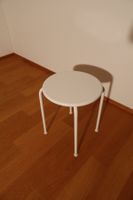 Metallhocker weiss