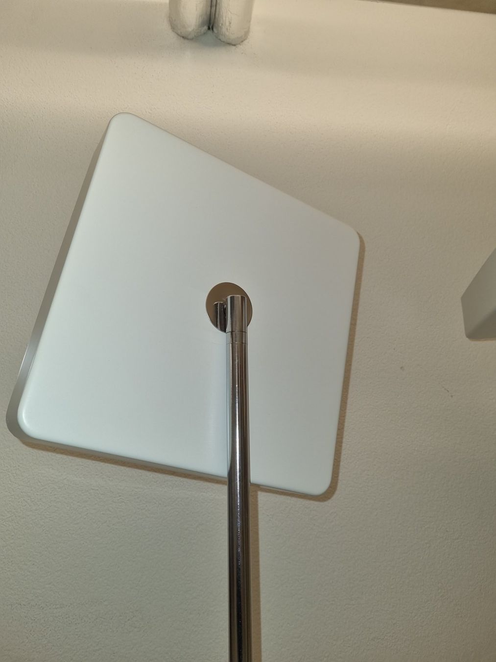 Lampade: Stehlampe – Usato da Bülach venduto da wagGenossenschaft 3