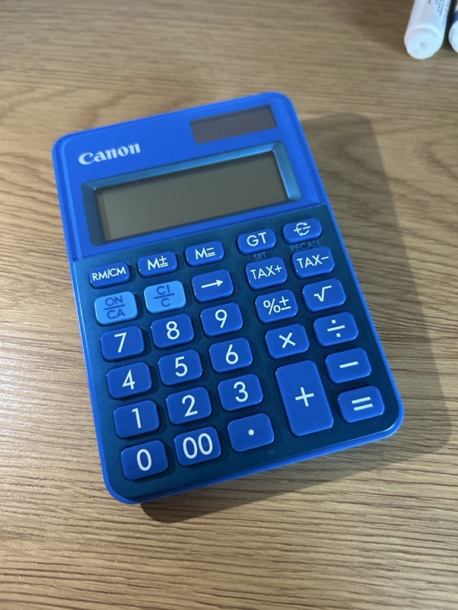 Canon Taschenrechner: Canon Taschenrechner – Gebraucht aus Schiers von nic_2myd