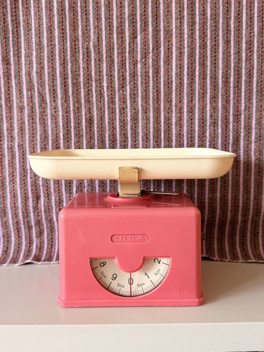 Balances et poids: Vintage Küchenwaage – D'occasion à Laupen BE par Lisafurby