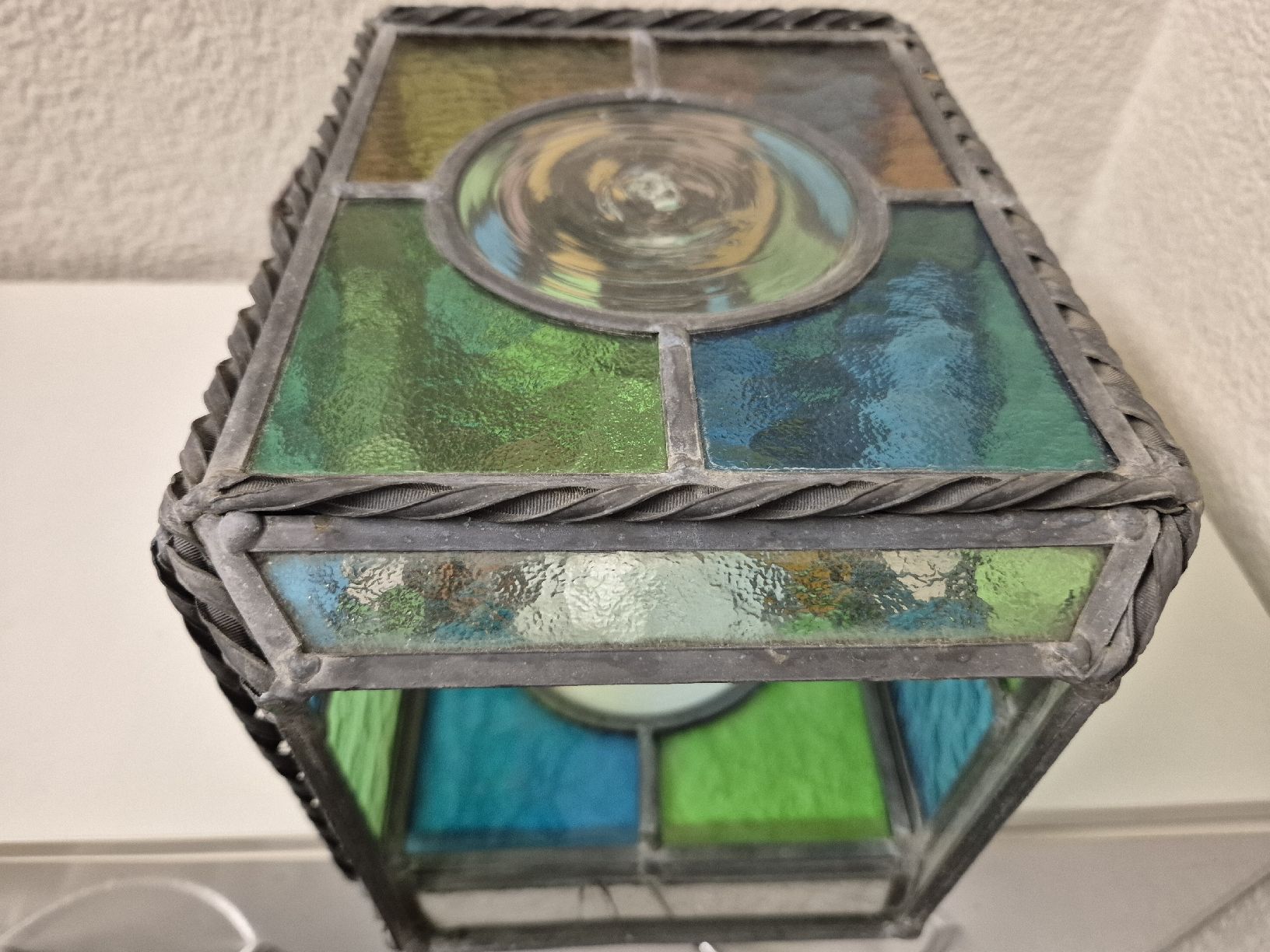 Lampadari & plafoniere: Alte Deckenlampe / Pendelleuchte /Laterne mit Bleiverglasung – Usato da Uster venduto da newwave0 5