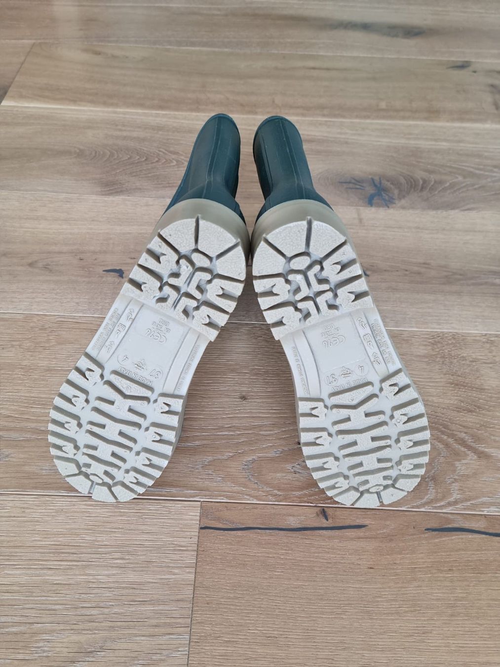 Scarpe da donna: Gummistiefel Grösse 37 – Usato da Laupen ZH venduto da jbu_m9st 1