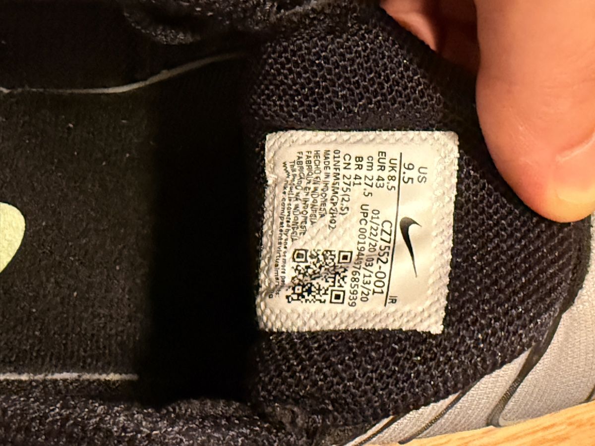 Nike Scarpe da uomo: Nike Air Max Plus TN Herren Sneaker Grösse 43 – Nuovo (secondo la descrizione) da Köniz venduto da kaz_s2nn 4