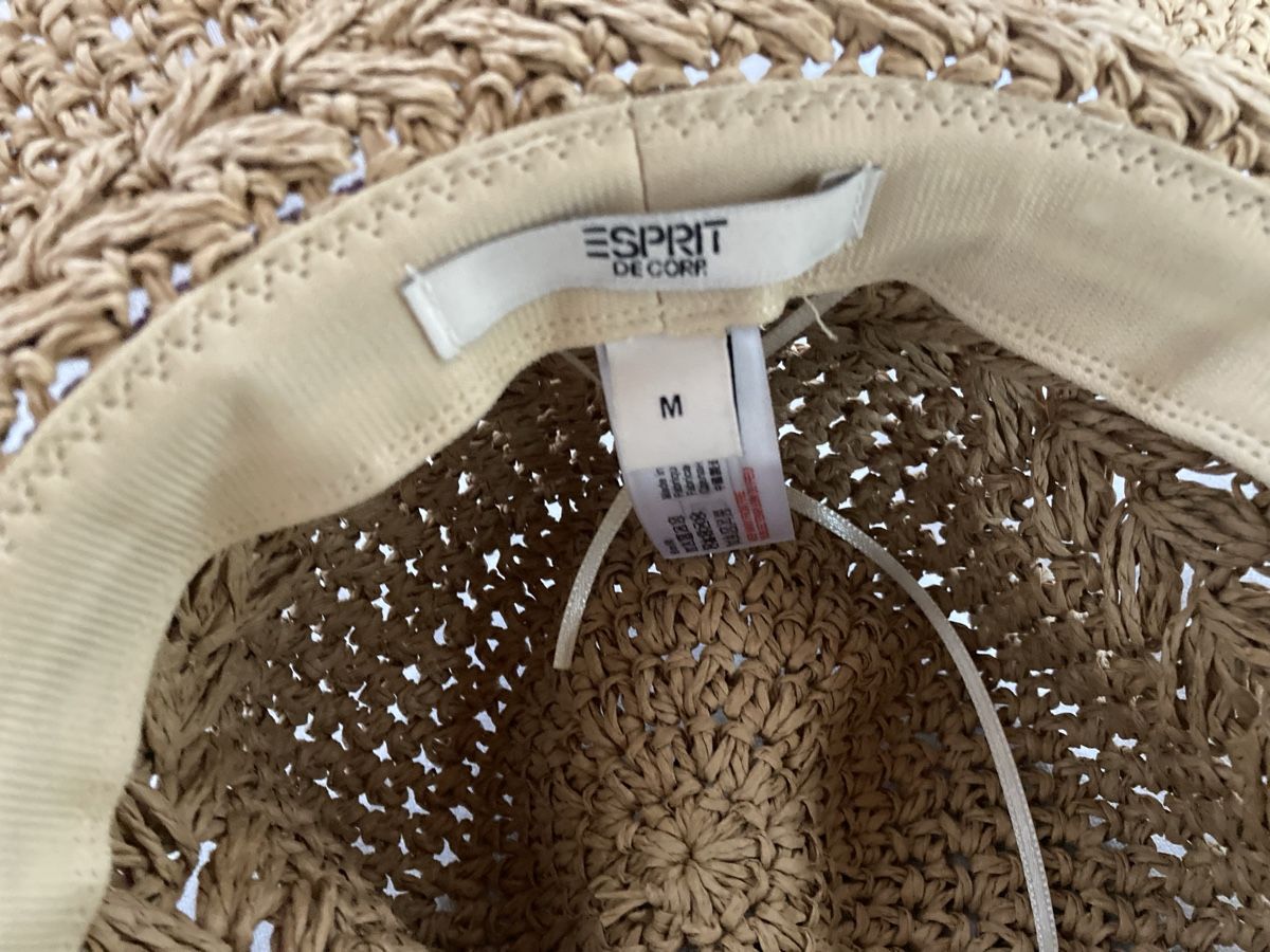 Esprit Copricapi, berretti & cappellini: Strandhut von Esprit – Usato da Brienz BE venduto da _joeG_237 2