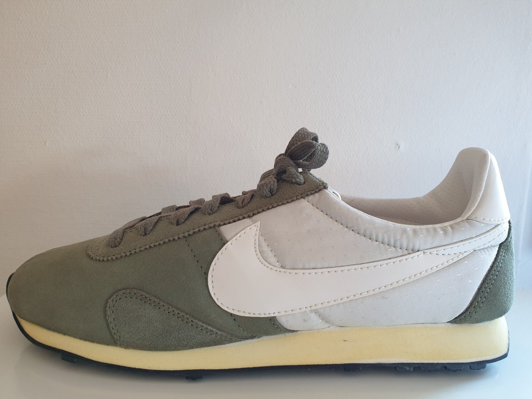 Nike Scarpe da uomo: NIKE PRE MONTREAL RACER  Gr. 42 – Nuovo e nell'imballaggio originale da Herisau venduto da dku_85hh 1